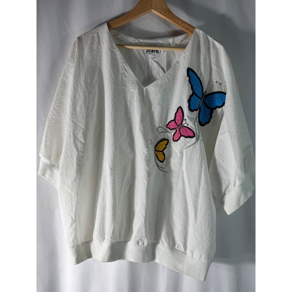 Orare‎ Vintage White Butterfly Applique V-Neck Blouse Made in USA Textured Top